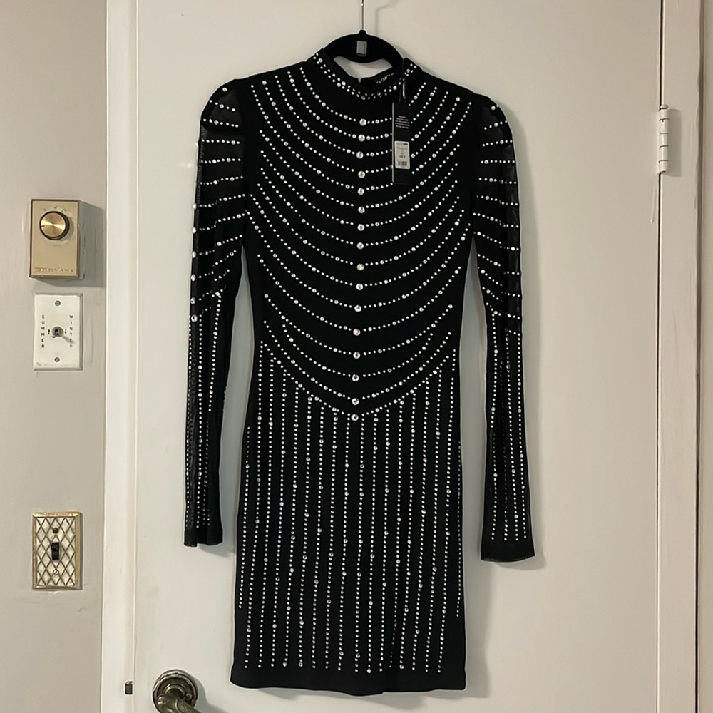 NWT! FASHION NOVA Black Dripping In Diamonds Mini Dress (M)